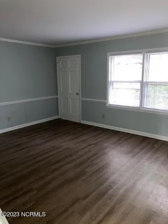 $1,000 | 1302 East 14th Street, Unit 1F, Greenville, NC 27858