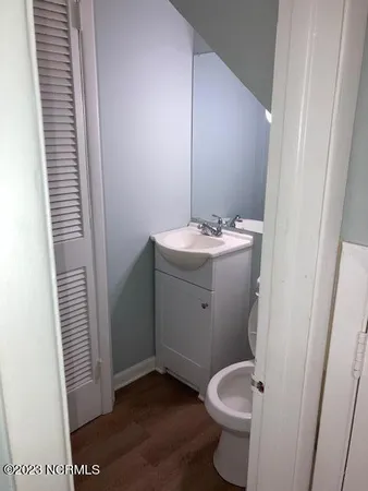 $1,000 | 1302 East 14th Street, Unit 1F, Greenville, NC 27858