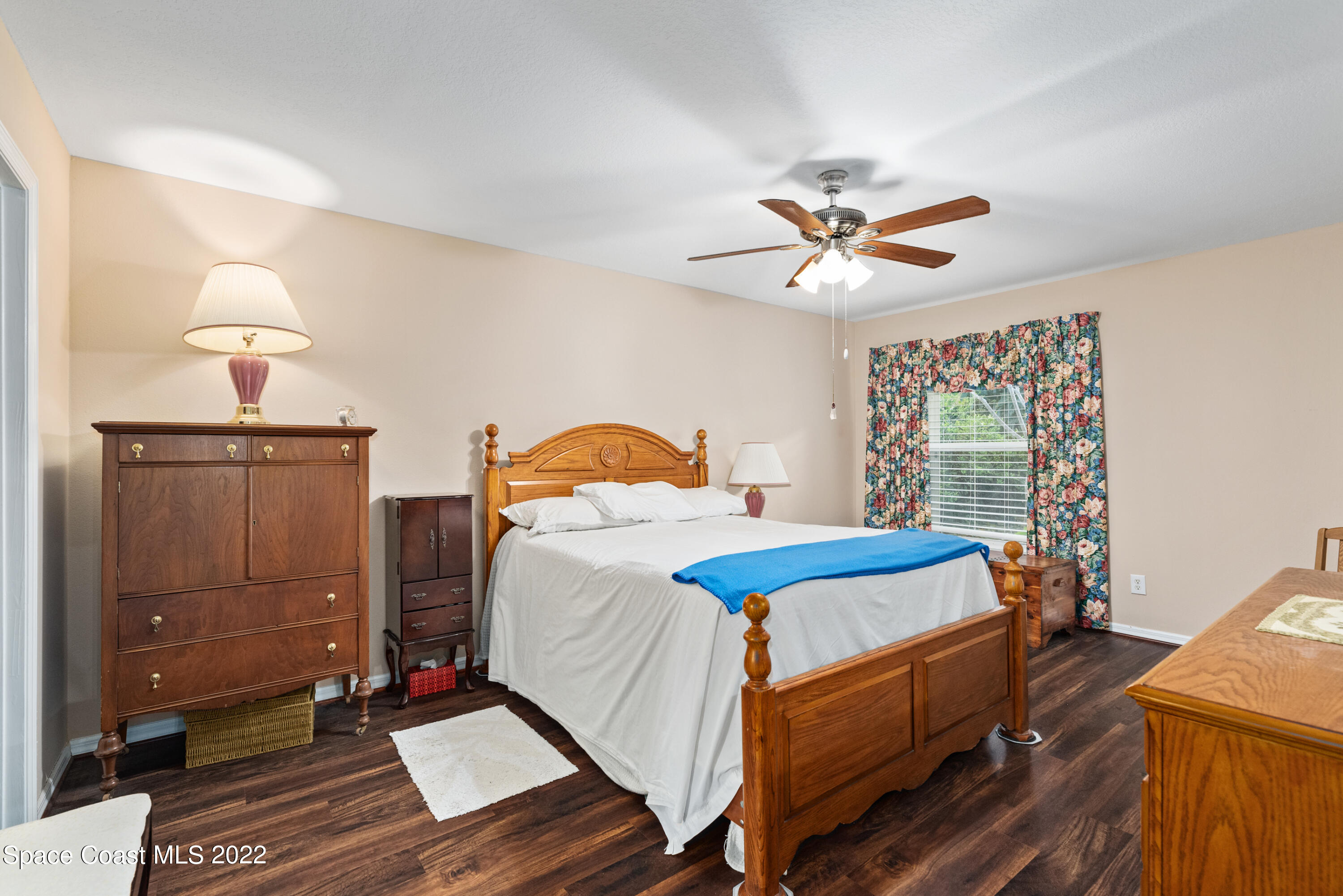 2023 Blue Ridge Avenue Melbourne, FL 32935 - Photo 10 of 27 JC7_7938