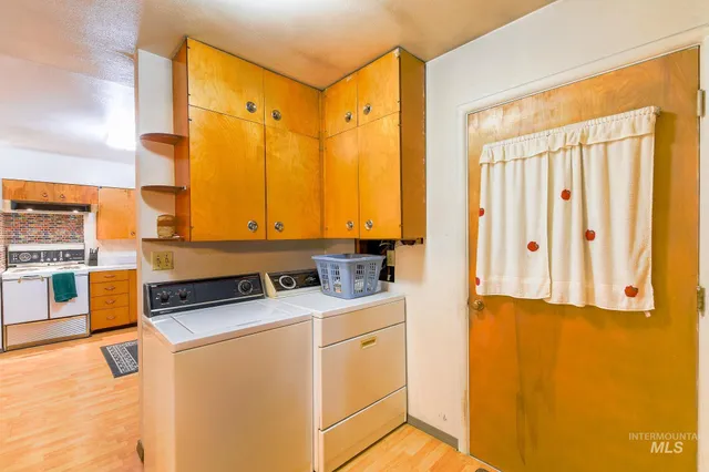 $314,000 | 243 North Fir Street, Genesee, ID 83832