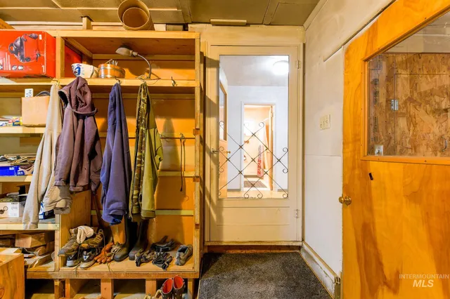 $314,000 | 243 North Fir Street, Genesee, ID 83832