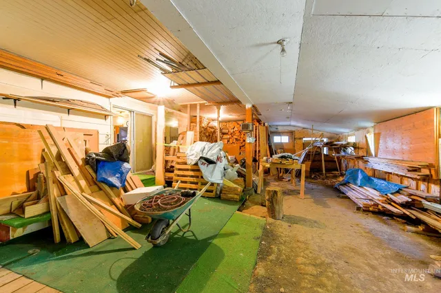 $314,000 | 243 North Fir Street, Genesee, ID 83832