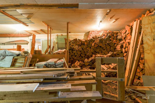 $314,000 | 243 North Fir Street, Genesee, ID 83832