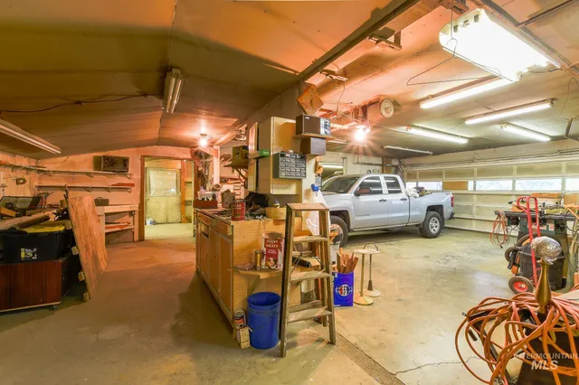 $314,000 | 243 North Fir Street, Genesee, ID 83832