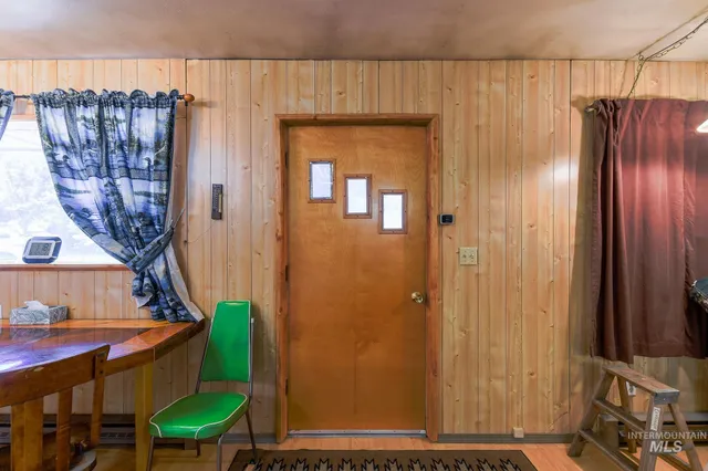 $314,000 | 243 North Fir Street, Genesee, ID 83832