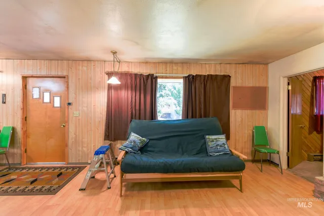 $314,000 | 243 North Fir Street, Genesee, ID 83832