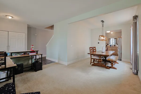 $460,000 | 14401 Capital Drive, Plainfield, IL 60544