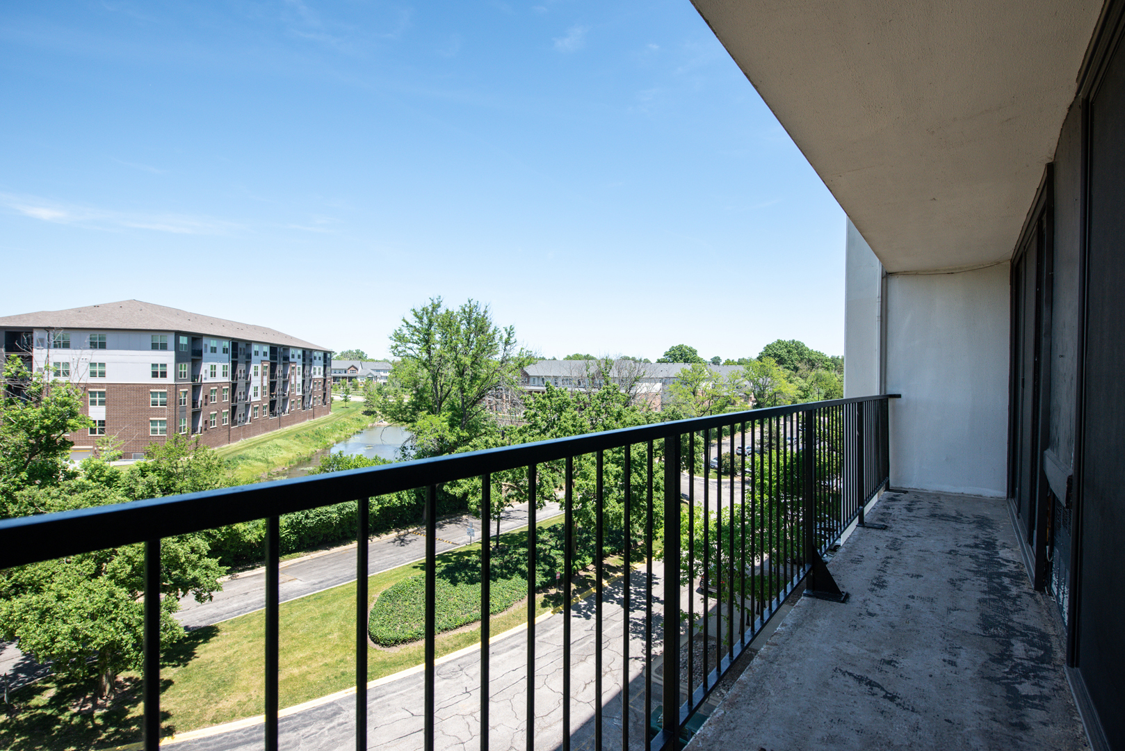 2015 South Finley Road, Unit 612 Lombard, IL 60148 - Photo 14 of 26