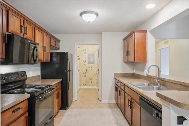 $249,000 | 9448 Nature View Lane, Ypsilanti, MI 48197