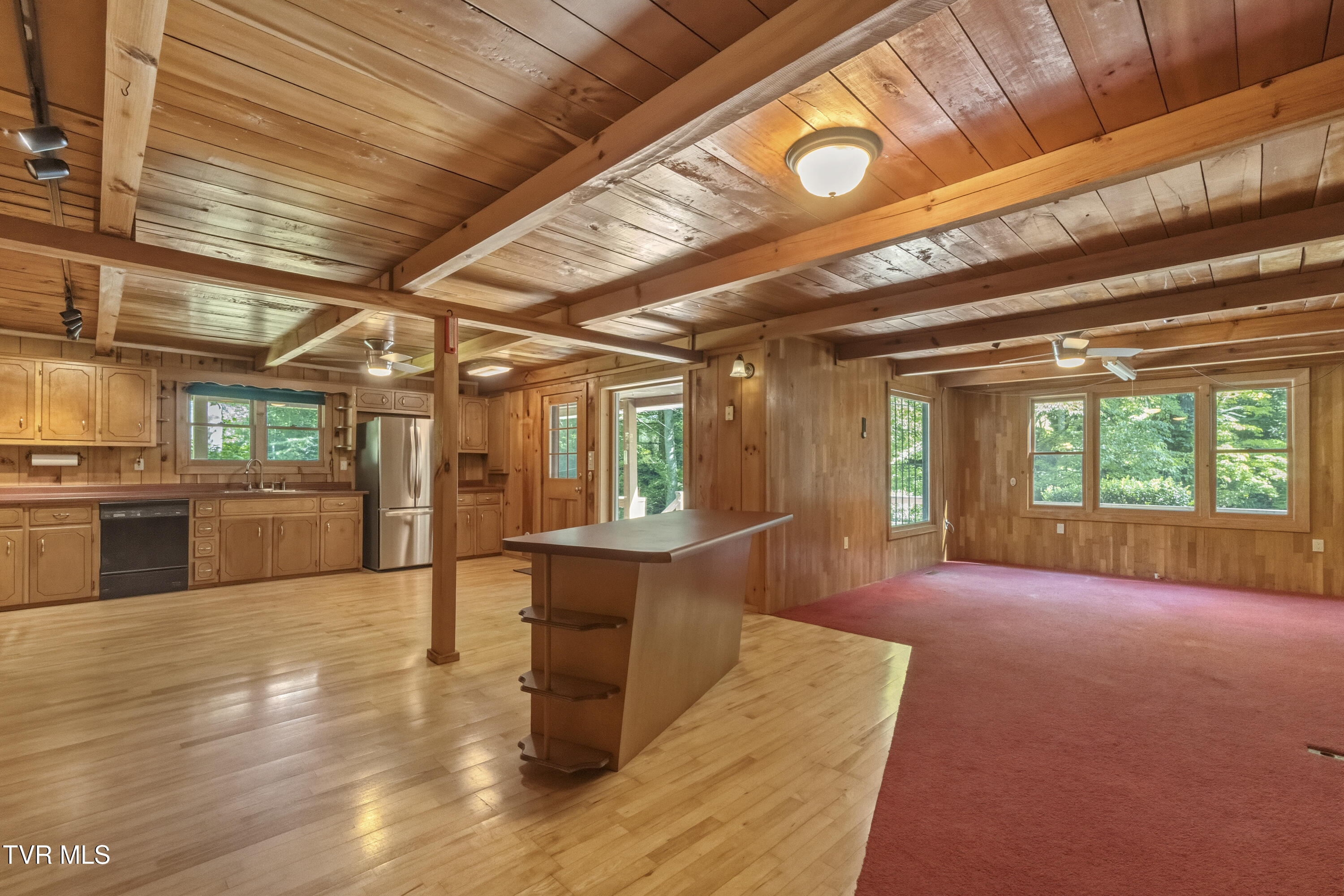 390 Fiddlers Branch Road Hampton, TN 37658 - Photo 15 of 79 19