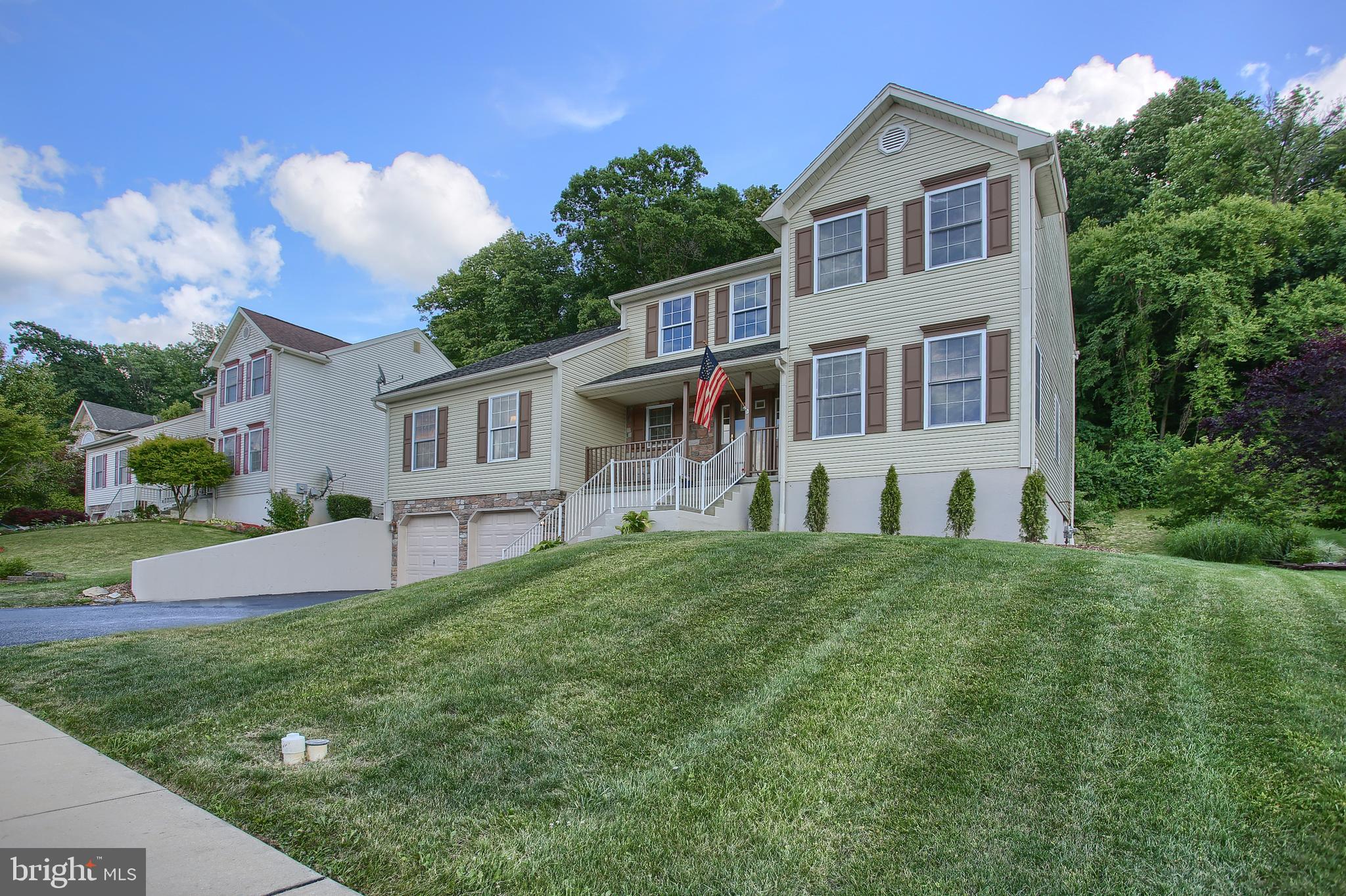 906 Connor Court Sinking Spring, PA 19608 - Photo 2 of 43