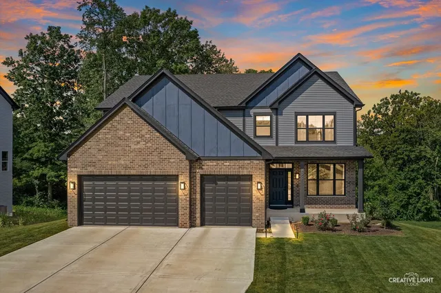 front view of house with a yard