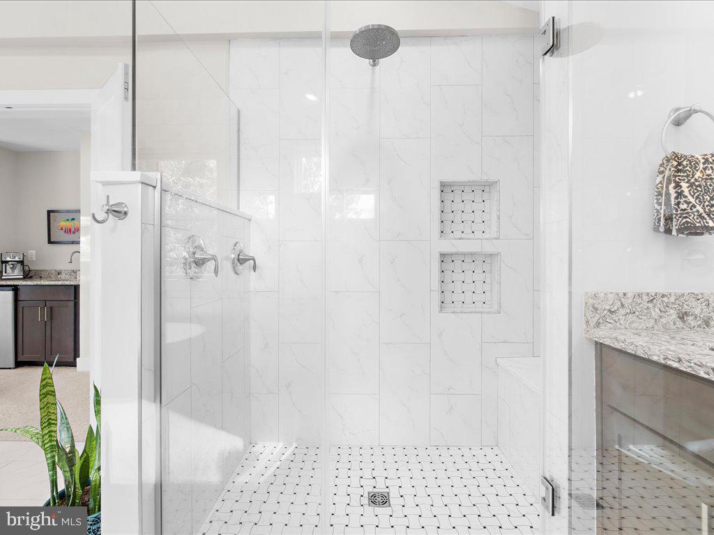 48 Kleis Road Severna Park, MD 21146 - Photo 60 of 84 Primary bathroom