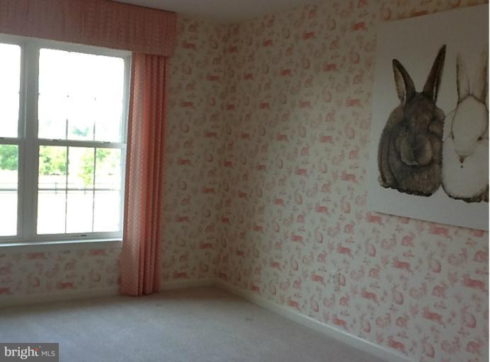 18719 Wickham Road Olney, MD 20832 - Photo 22 of 29 Bedroom