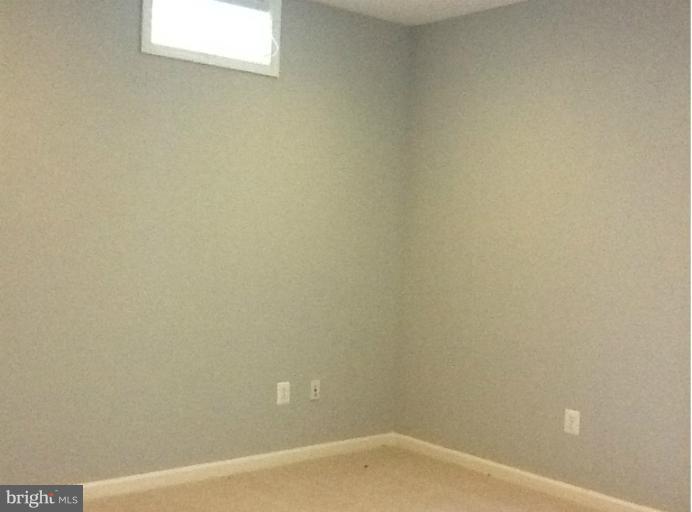 18719 Wickham Road Olney, MD 20832 - Photo 26 of 29 Interior (General)