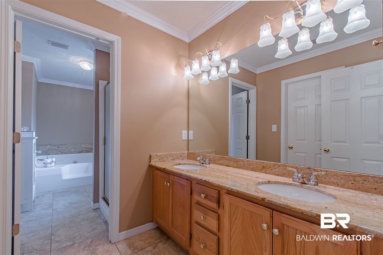 125 Destrehan Road Fairhope, AL 36532 - Photo 29 of 49