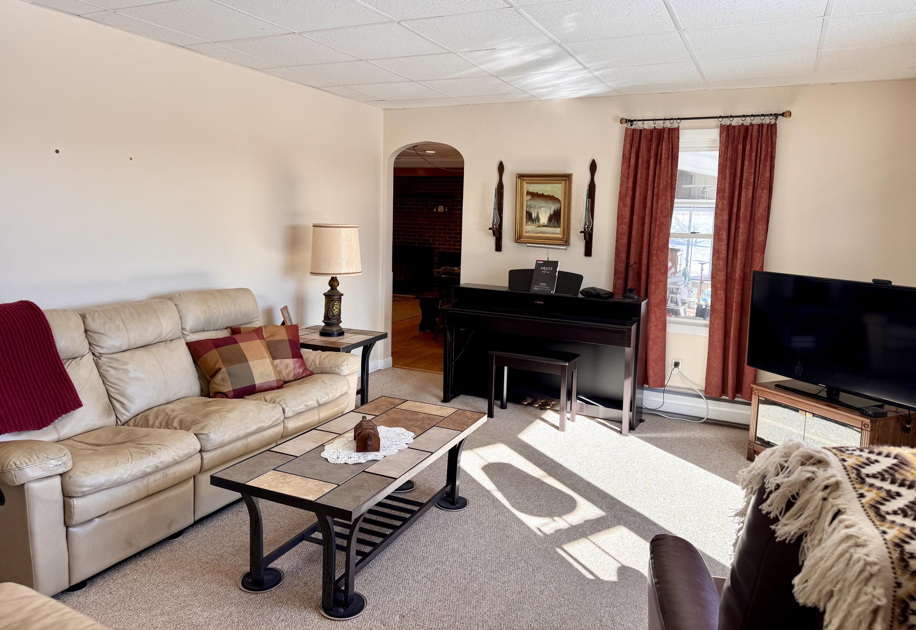 679 Neck Road China, ME 04358 - Photo 17 of 23 look at the sunlight! livingroom