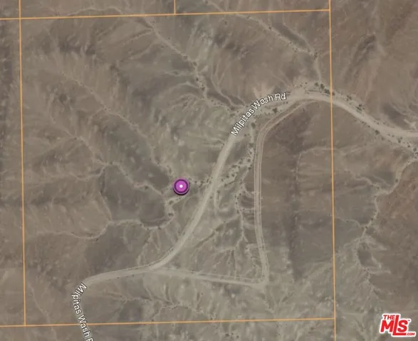 a picture of a bathroom