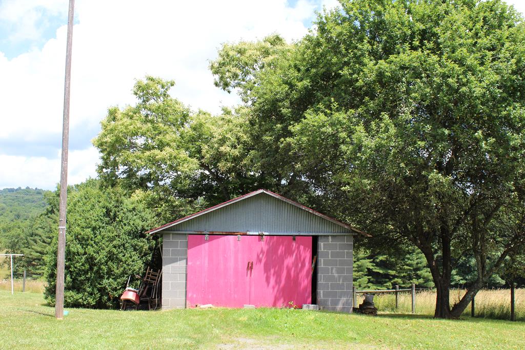 869 Coleman Ridge Road Galax, VA 24333 - Photo 23 of 25 Gallery Image 23