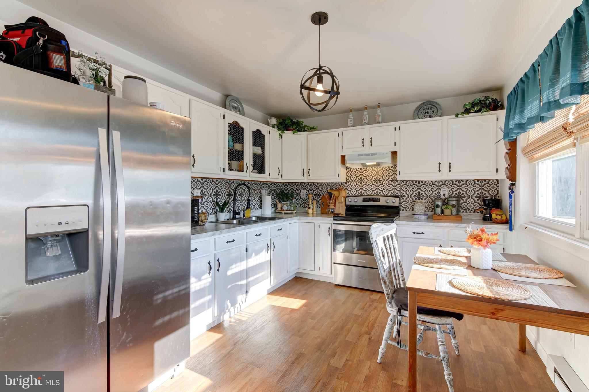 607 Media Road Oxford, PA 19363 - Photo 2 of 14 Gallery Image 2