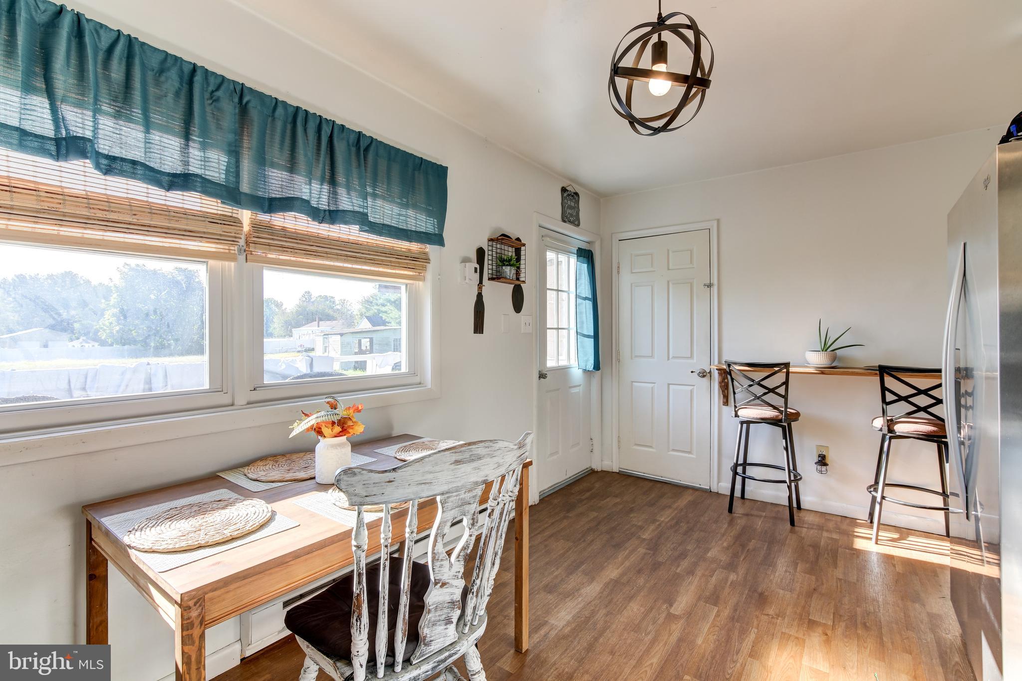 607 Media Road Oxford, PA 19363 - Photo 4 of 14 Eat in Kitchen