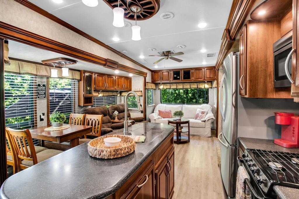 69411 Ramon Road, Unit 458 Cathedral City, CA 92234 - Photo 9 of 13 image10