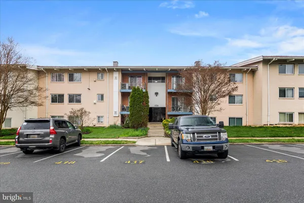 $179,900 | 11334 Cherry Hill Road, Unit 2J20, Beltsville, MD 20705