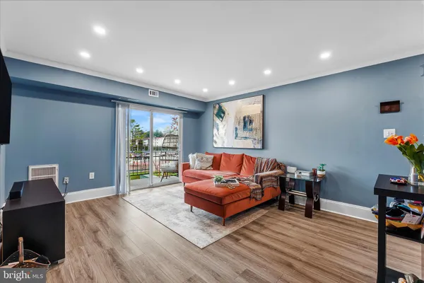 $179,900 | 11334 Cherry Hill Road, Unit 2J20, Beltsville, MD 20705