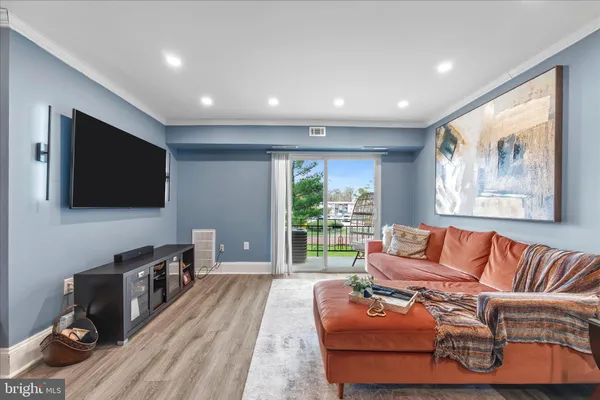 $179,900 | 11334 Cherry Hill Road, Unit 2J20, Beltsville, MD 20705