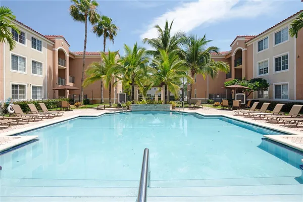 $420,000 | 6851 Southwest 44th Street, Unit 208, Miami, FL 33155