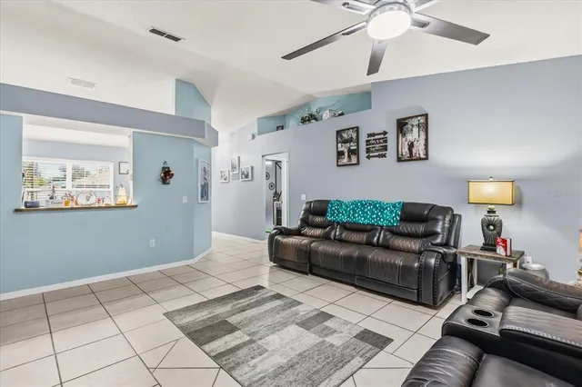 $309,999 | 480 Chestnut Avenue, Orange City, FL 32763