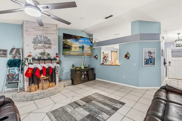 $309,999 | 480 Chestnut Avenue, Orange City, FL 32763