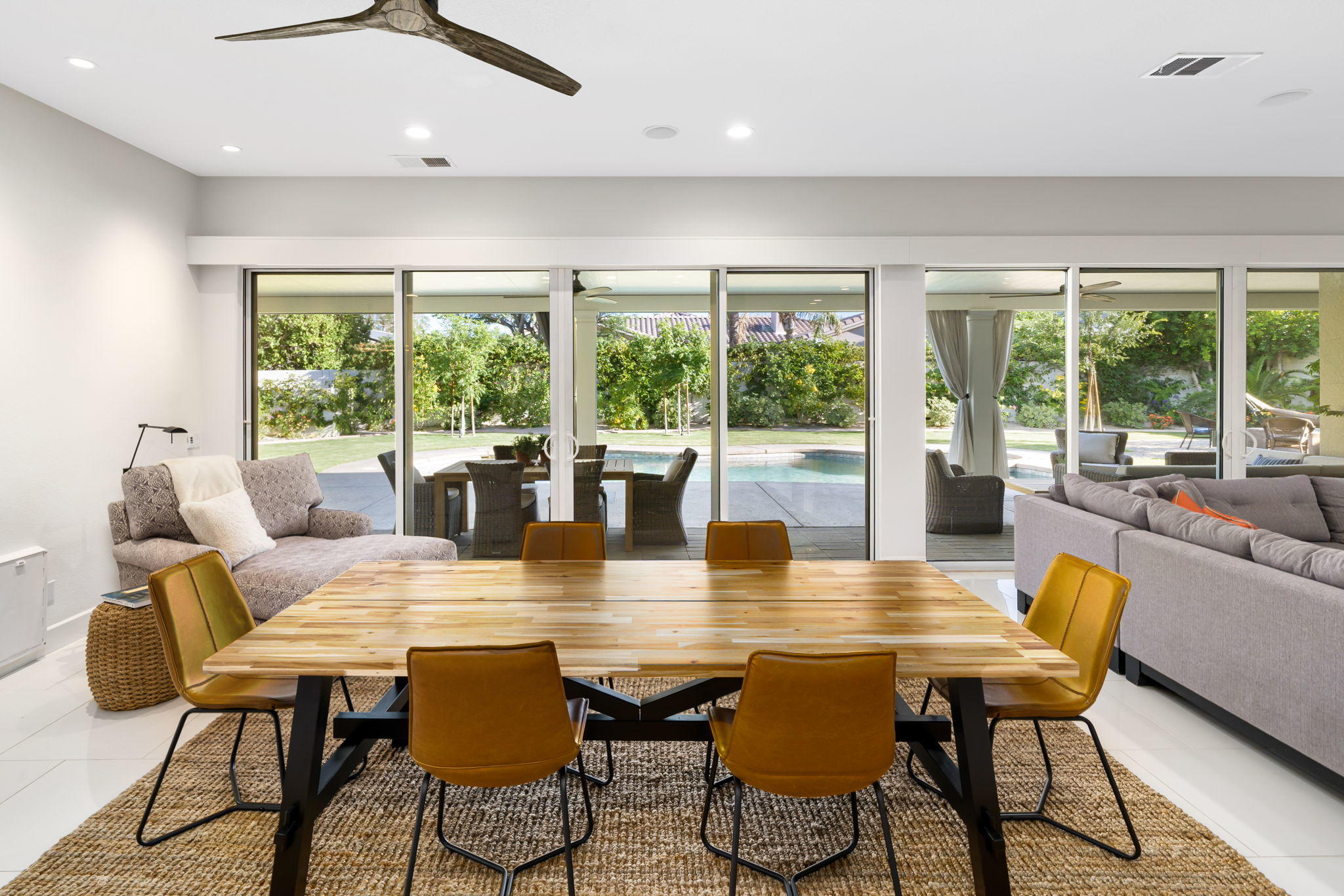 15 Abby Road Rancho Mirage, CA 92270 - Photo 22 of 58 Dining Room