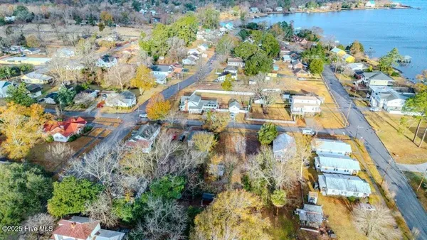 $84,899 | 305 North Avenue, New Bern, NC 28560