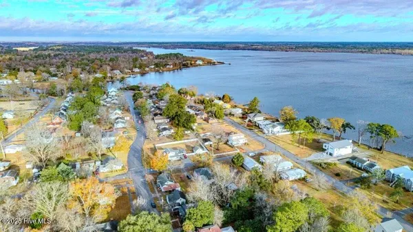 $84,899 | 305 North Avenue, New Bern, NC 28560