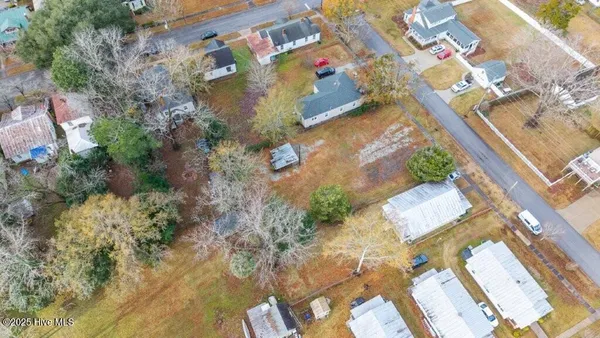 $84,899 | 305 North Avenue, New Bern, NC 28560