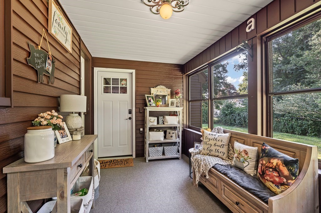 226 Maple Road Longmeadow, MA 01106 - Photo 16 of 31