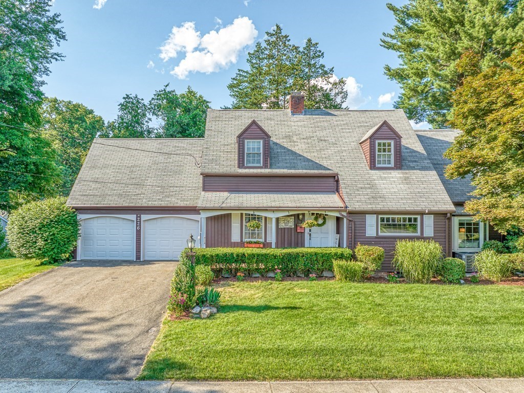 226 Maple Road Longmeadow, MA 01106 - Photo 2 of 31