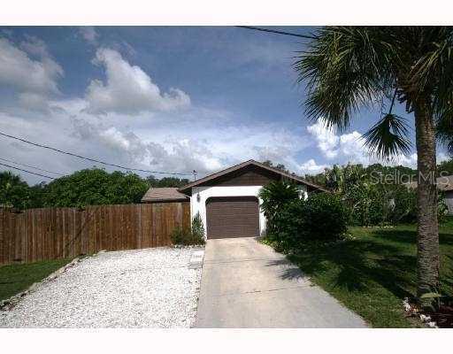 809 Locklear Avenue Sarasota, FL 34237 - Photo 1 of 1 Exterior Front