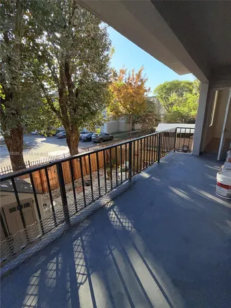 $1,950 | 5755 West 20th Avenue, Unit 209, Hialeah, FL 33012