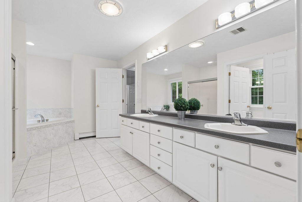 43 Northern Spy Road Franklin, MA 02038 - Photo 30 of 42