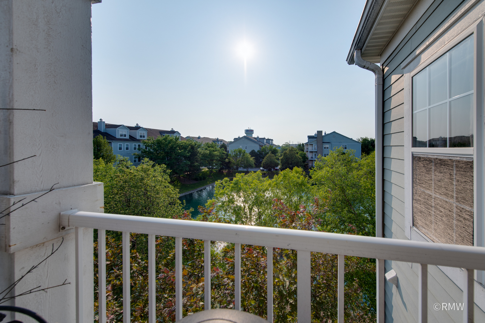 1259 West Lake Street, Unit 304 Addison, IL 60101 - Photo 27 of 43 a view of a balcony with yard