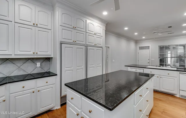 $650,000 | 121 Poplar Ridge Drive, Brandon, MS 39047