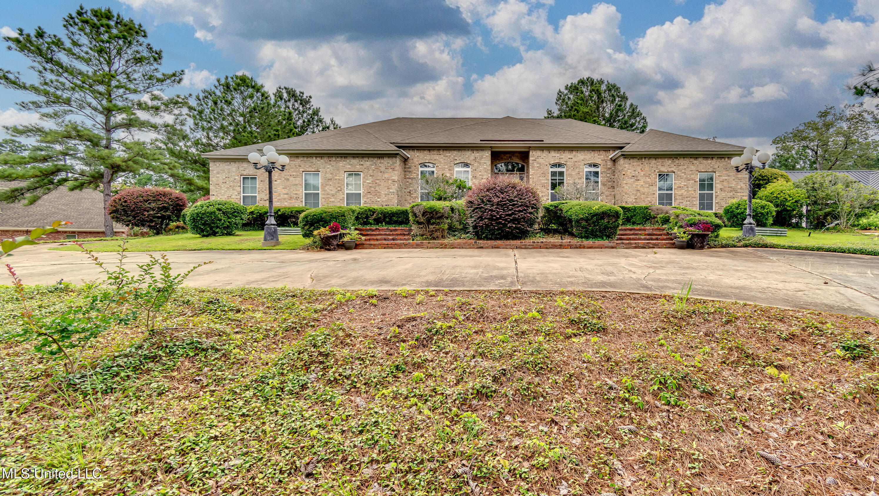 121 Poplar Ridge Drive Brandon, MS 39047 - Photo 2 of 66 121 Poplar Ridge-4