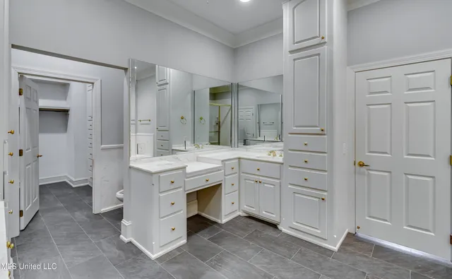 $650,000 | 121 Poplar Ridge Drive, Brandon, MS 39047