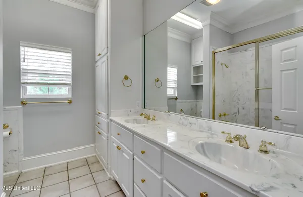 $650,000 | 121 Poplar Ridge Drive, Brandon, MS 39047