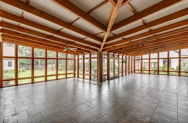 $650,000 | 121 Poplar Ridge Drive, Brandon, MS 39047