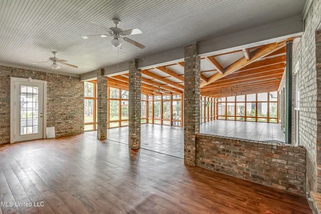 $650,000 | 121 Poplar Ridge Drive, Brandon, MS 39047