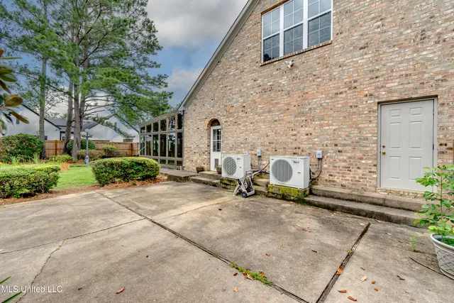 $650,000 | 121 Poplar Ridge Drive, Brandon, MS 39047