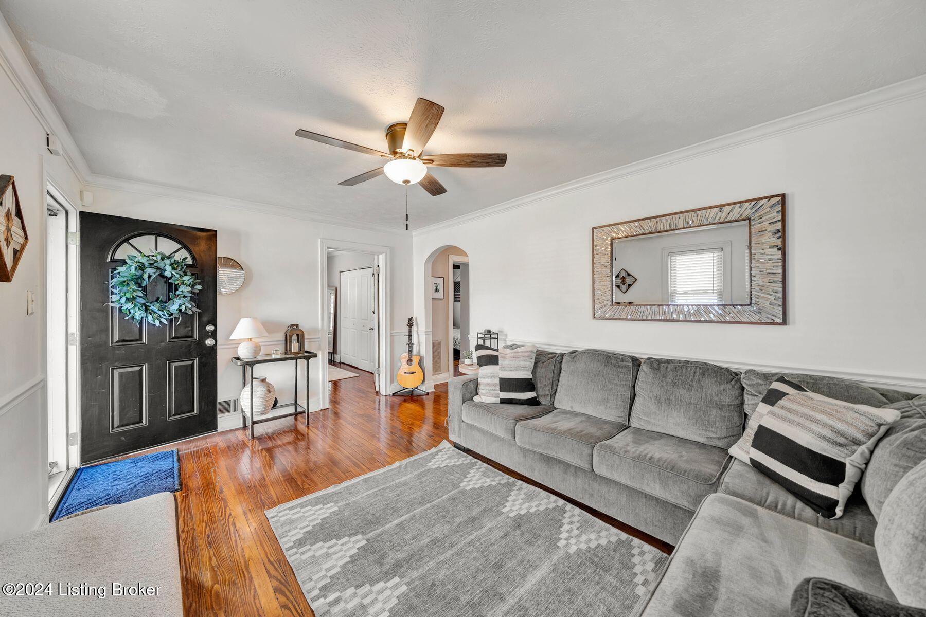 8302 Ferndale Road Louisville, KY 40291 - Photo 5 of 63 photo_online_004